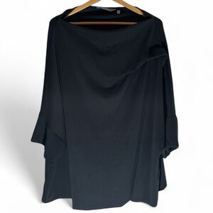 V8- Ulla Popken Classic Black Garment Flowy Top